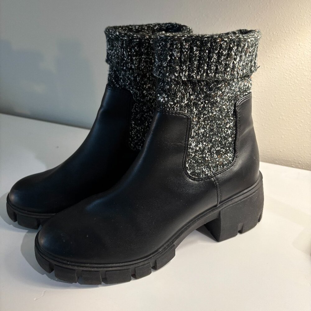 Universal Thread Black Heeled Boots